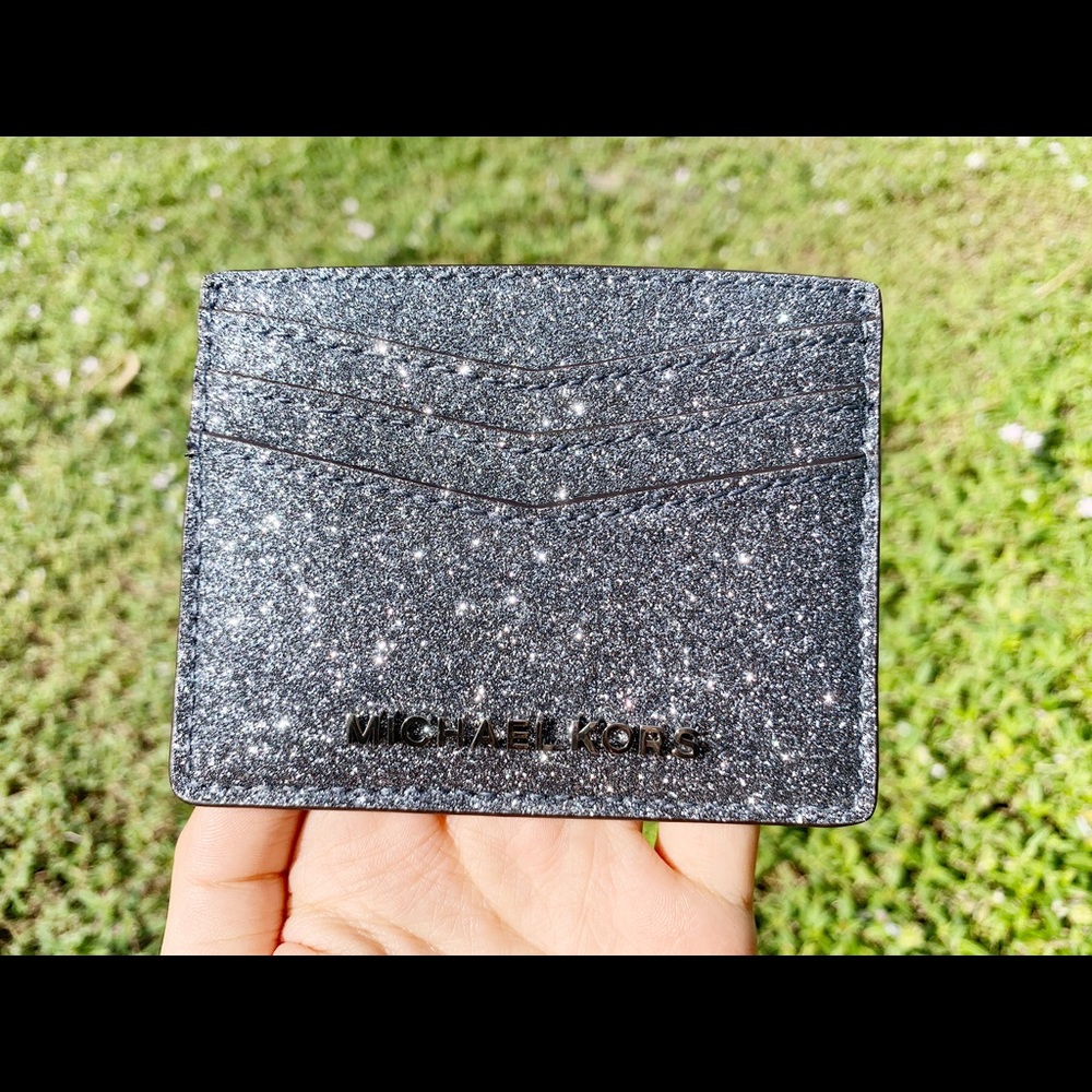 Gaby’sBags👛💕-NWT Michael Kors Glitter Cardholder - Picture 2 of 6